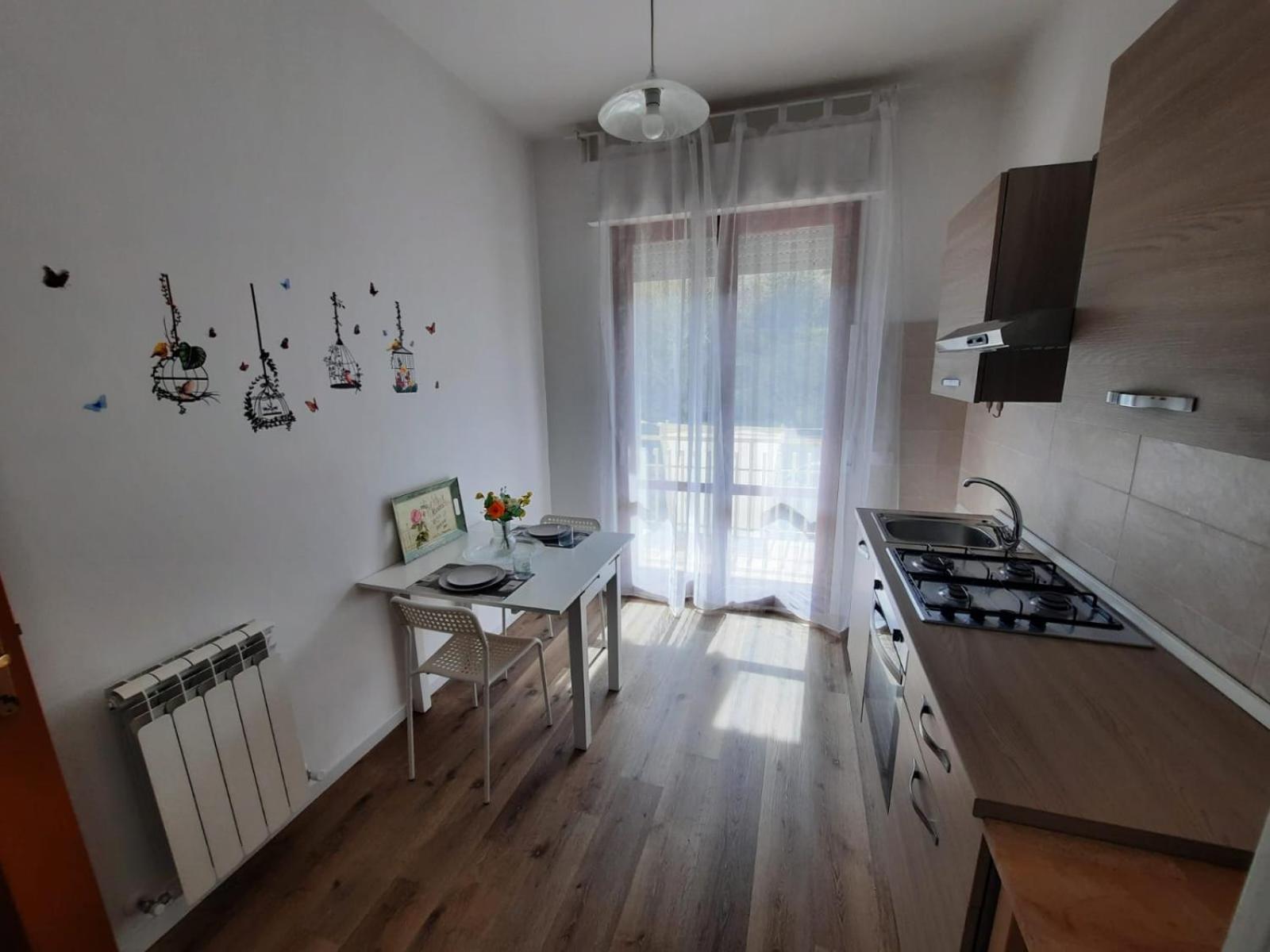 Dimora Stella Di Aprile Apartment ลาสเปเซีย ภายนอก รูปภาพ